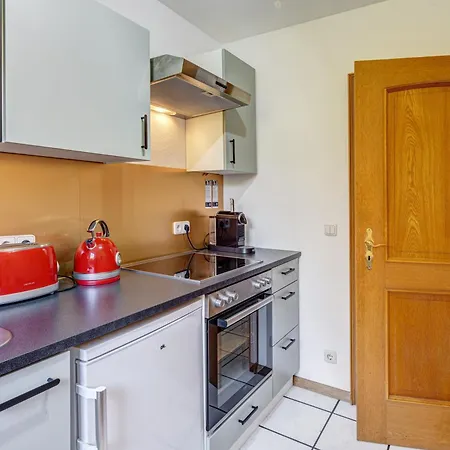 Moderne Maisonette Mit Garten Διαμέρισμα Unterschleißheim