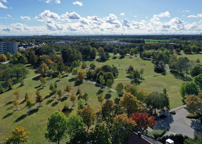 Moderne Maisonette Mit Garten